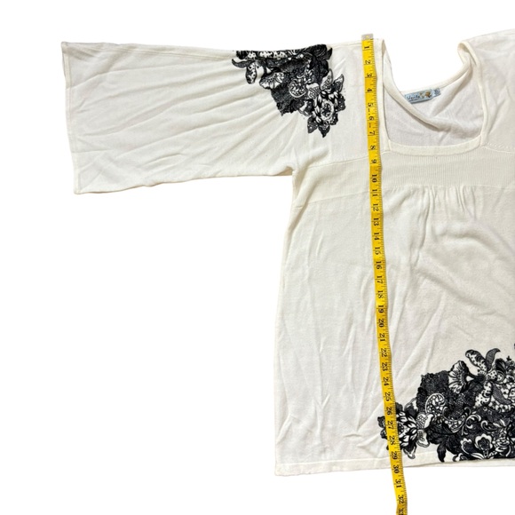 Unity World Wear Lace Floral Print W/ Rhinestone Detail Babydoll Sweater Blouse - Picture 4 of 14